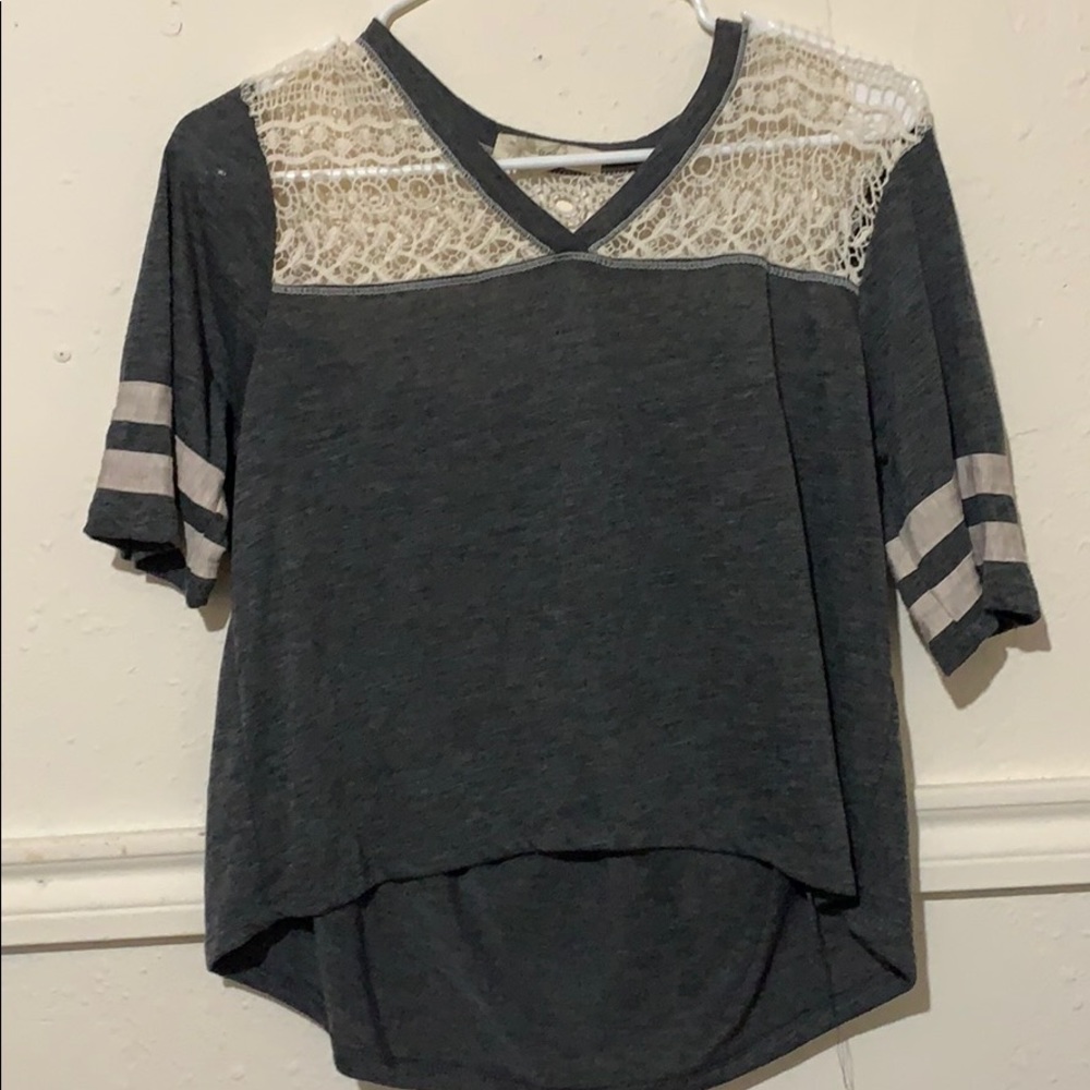 Half crop top shirt